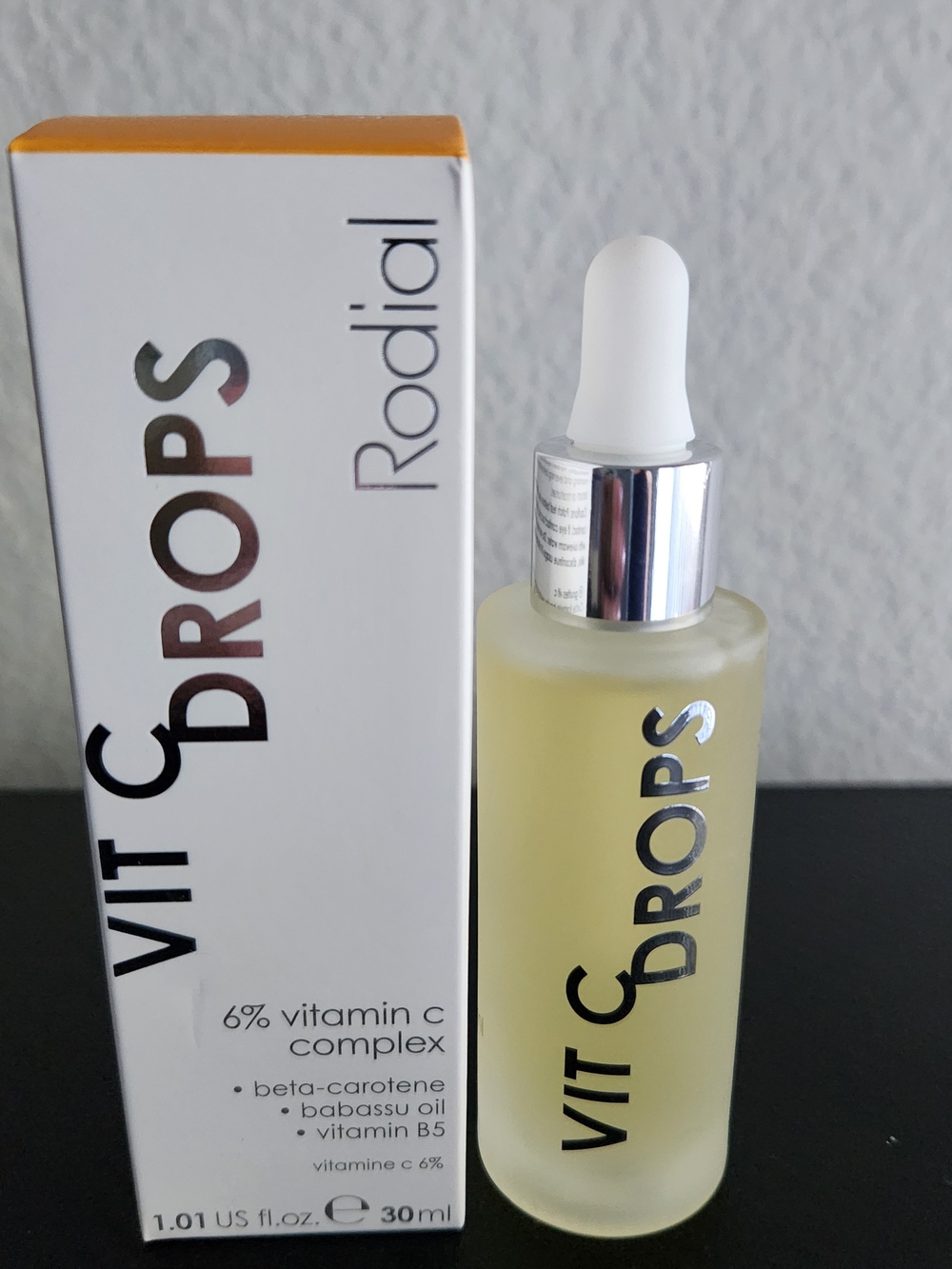 Rodial VIT C Drops 6 Percent Vitamin C Complex Face And Neck Oil 1.01 fl.oz